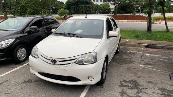 TOYOTA ETIOS 1.5 X SEDAN 16V FLEX 4P MANUAL